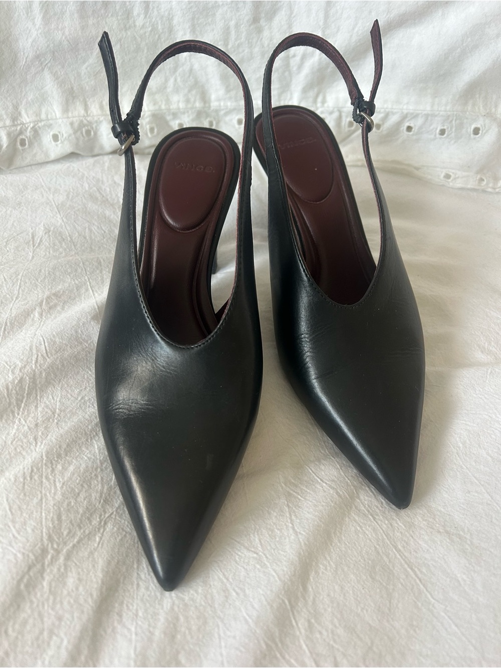 Vince Black Pointed Slingback Leather Heels